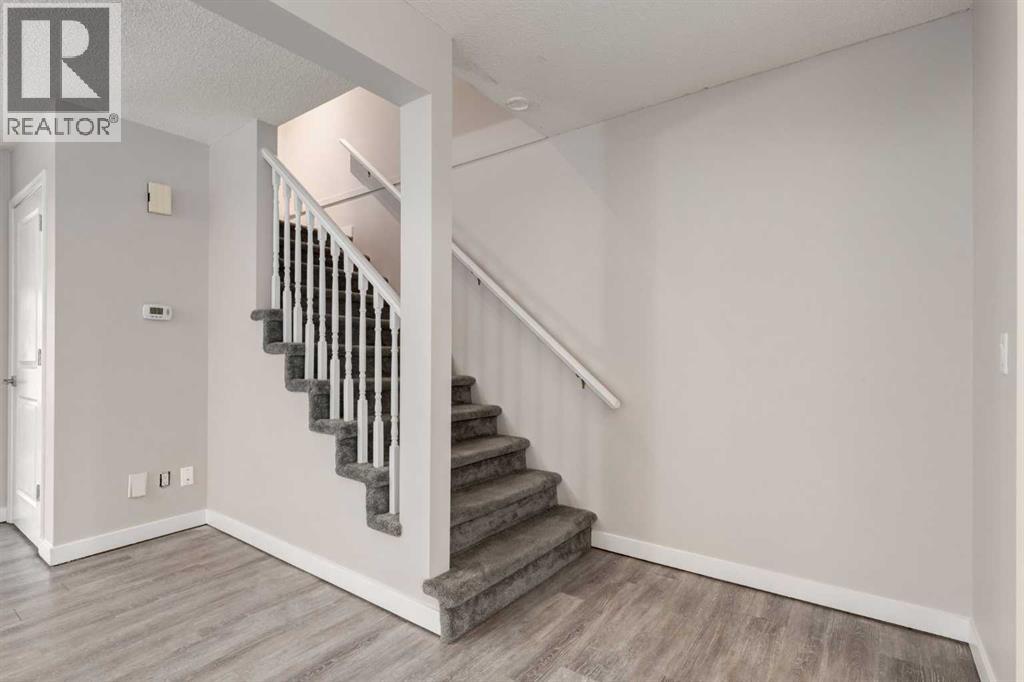 245 Cedarwood Park Sw, Calgary, Alberta  T2W 6H7 - Photo 14 - A2245731