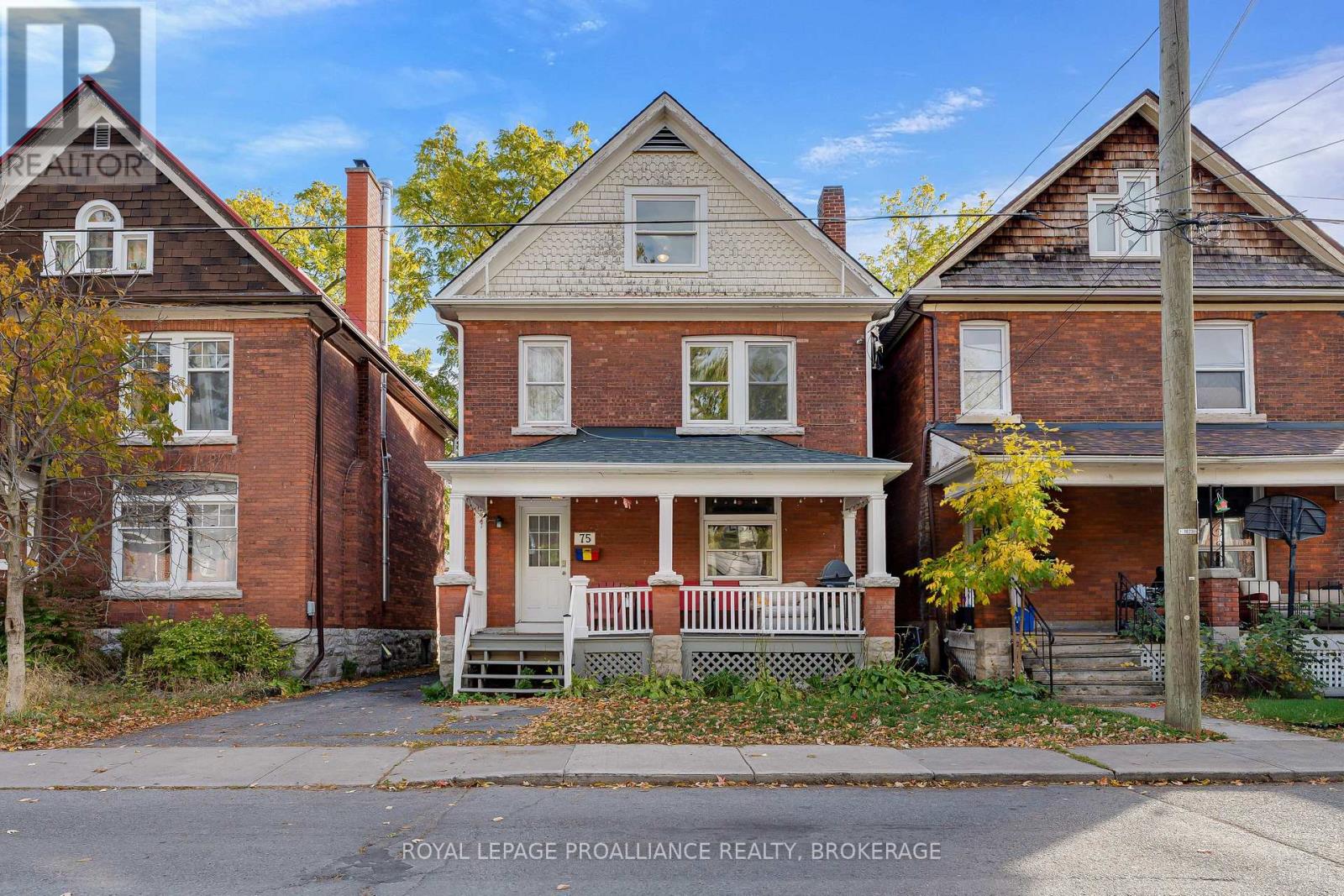 75 Nelson Street, Kingston, Ontario  K7L 3W7 - Photo 1 - X12467927