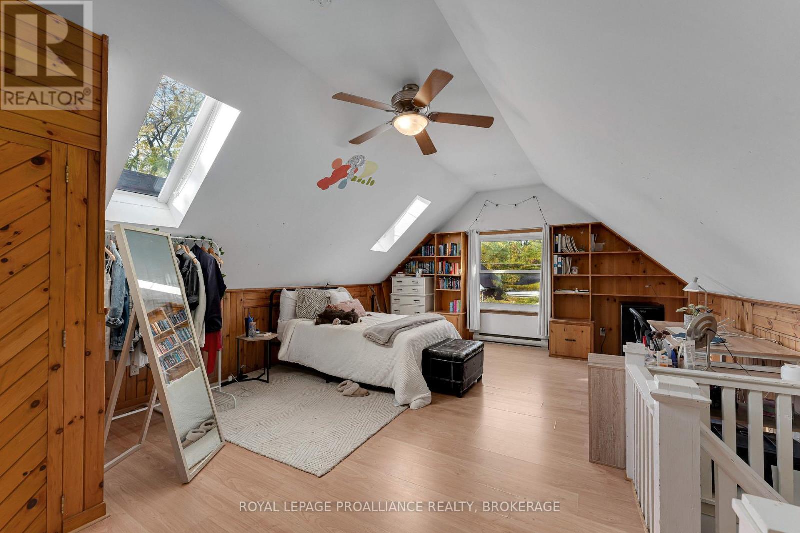 75 Nelson Street, Kingston, Ontario  K7L 3W7 - Photo 21 - X12467927