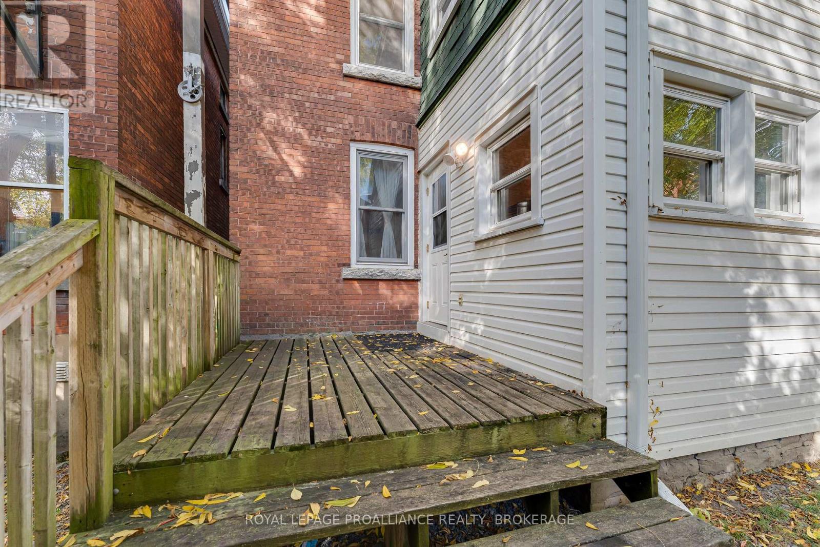 75 Nelson Street, Kingston, Ontario  K7L 3W7 - Photo 26 - X12467927