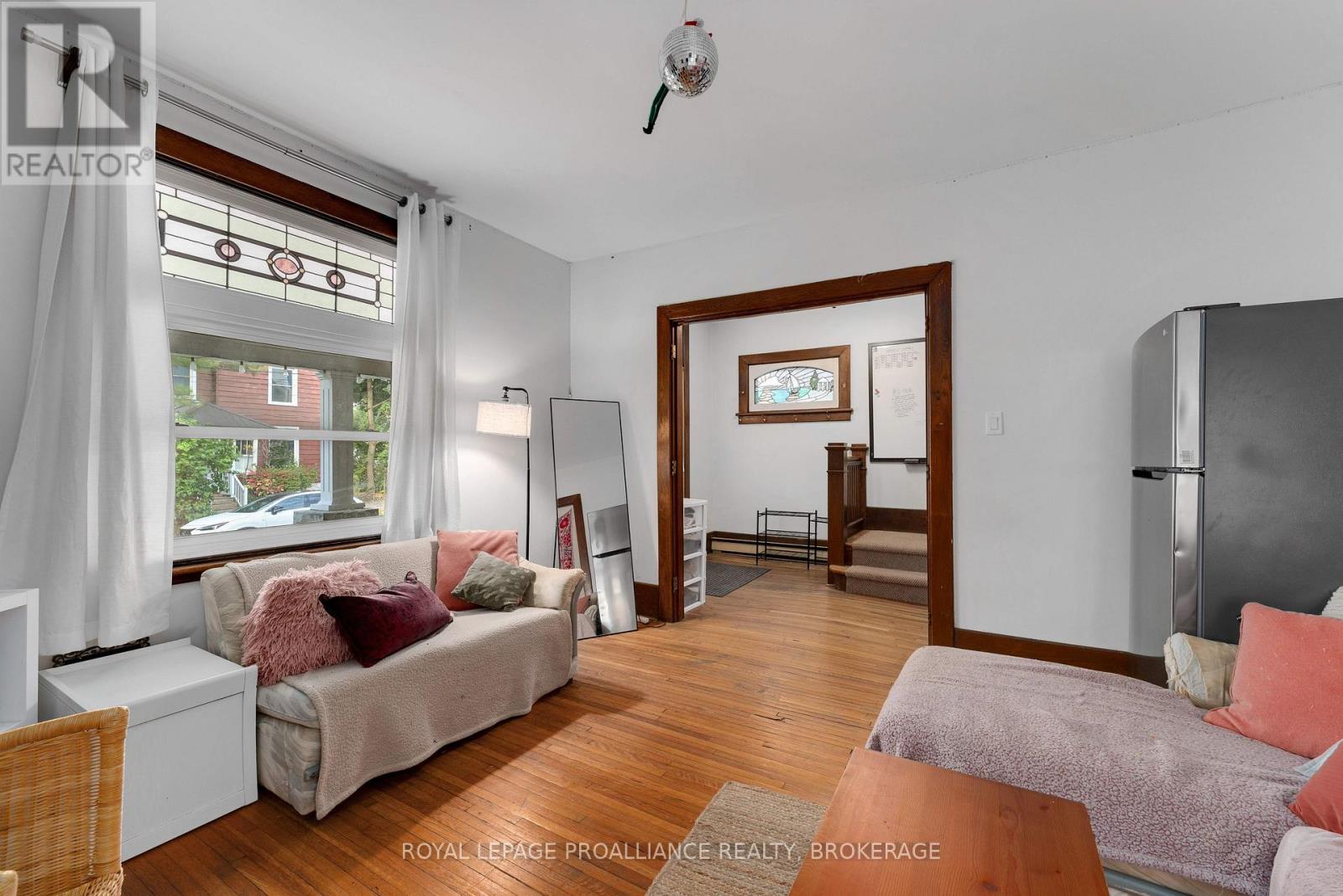 75 Nelson Street, Kingston, Ontario  K7L 3W7 - Photo 7 - X12467927