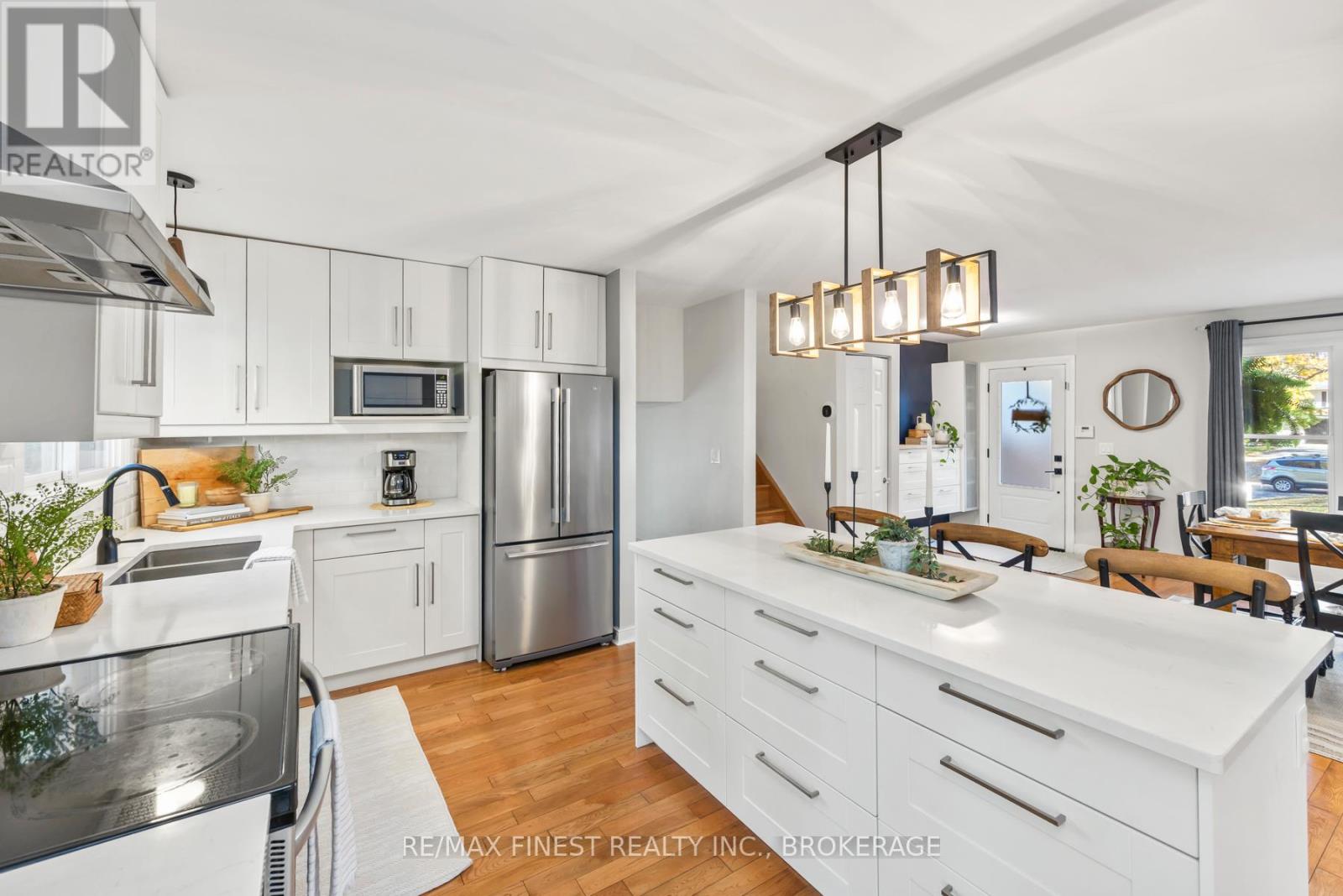 9 Beagle Court, Kingston, Ontario  K7M 6V7 - Photo 13 - X12468065