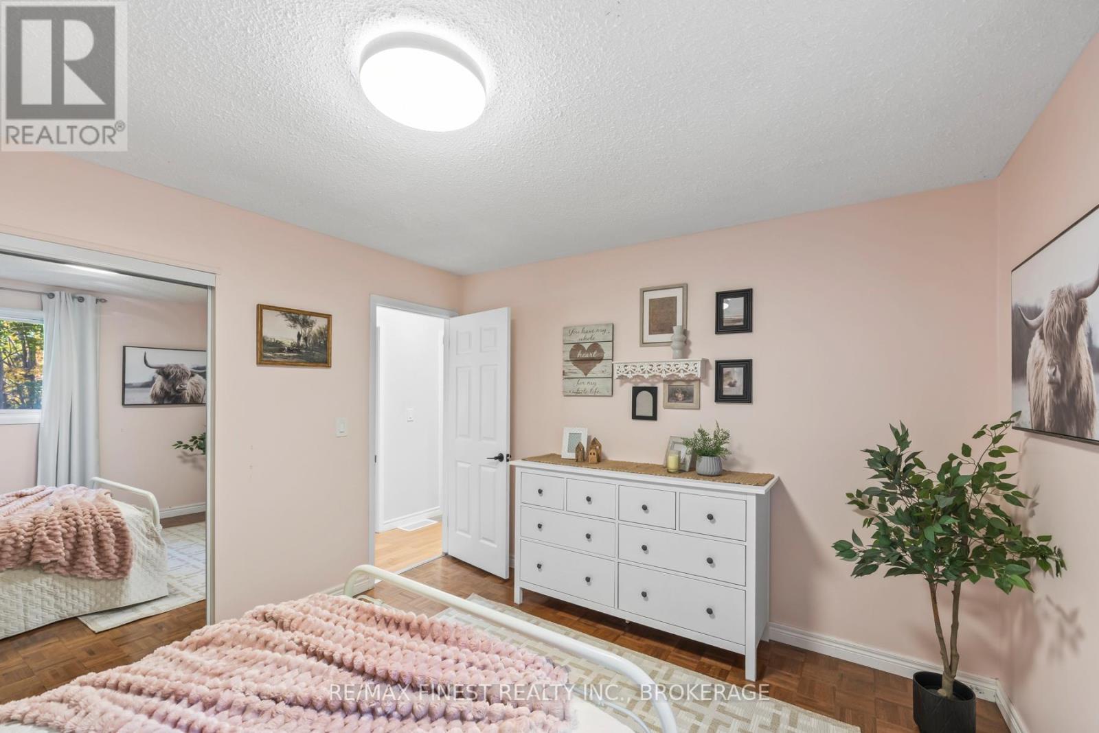 9 Beagle Court, Kingston, Ontario  K7M 6V7 - Photo 25 - X12468065