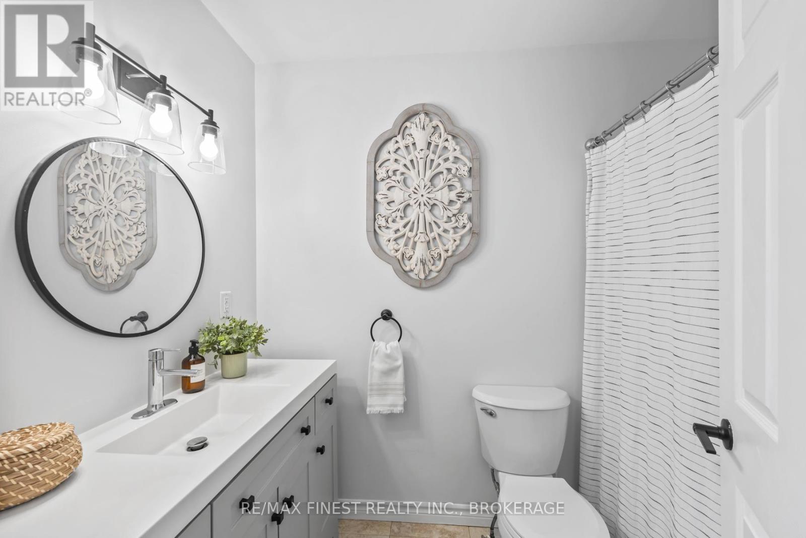 9 Beagle Court, Kingston, Ontario  K7M 6V7 - Photo 28 - X12468065