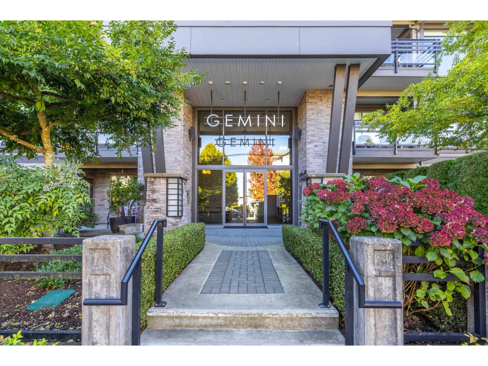 105 15336 17a Avenue, Surrey, British Columbia  V4A 1V3 - Photo 2 - R3058917