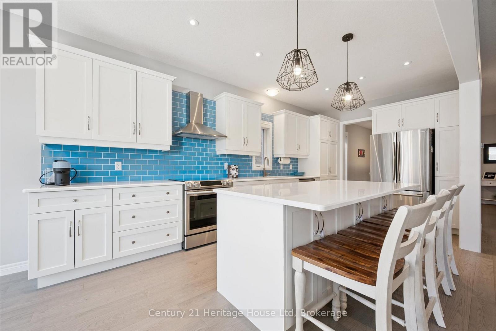 184 Macalister Boulevard, Guelph, Ontario  N1G 0G8 - Photo 13 - X12468007