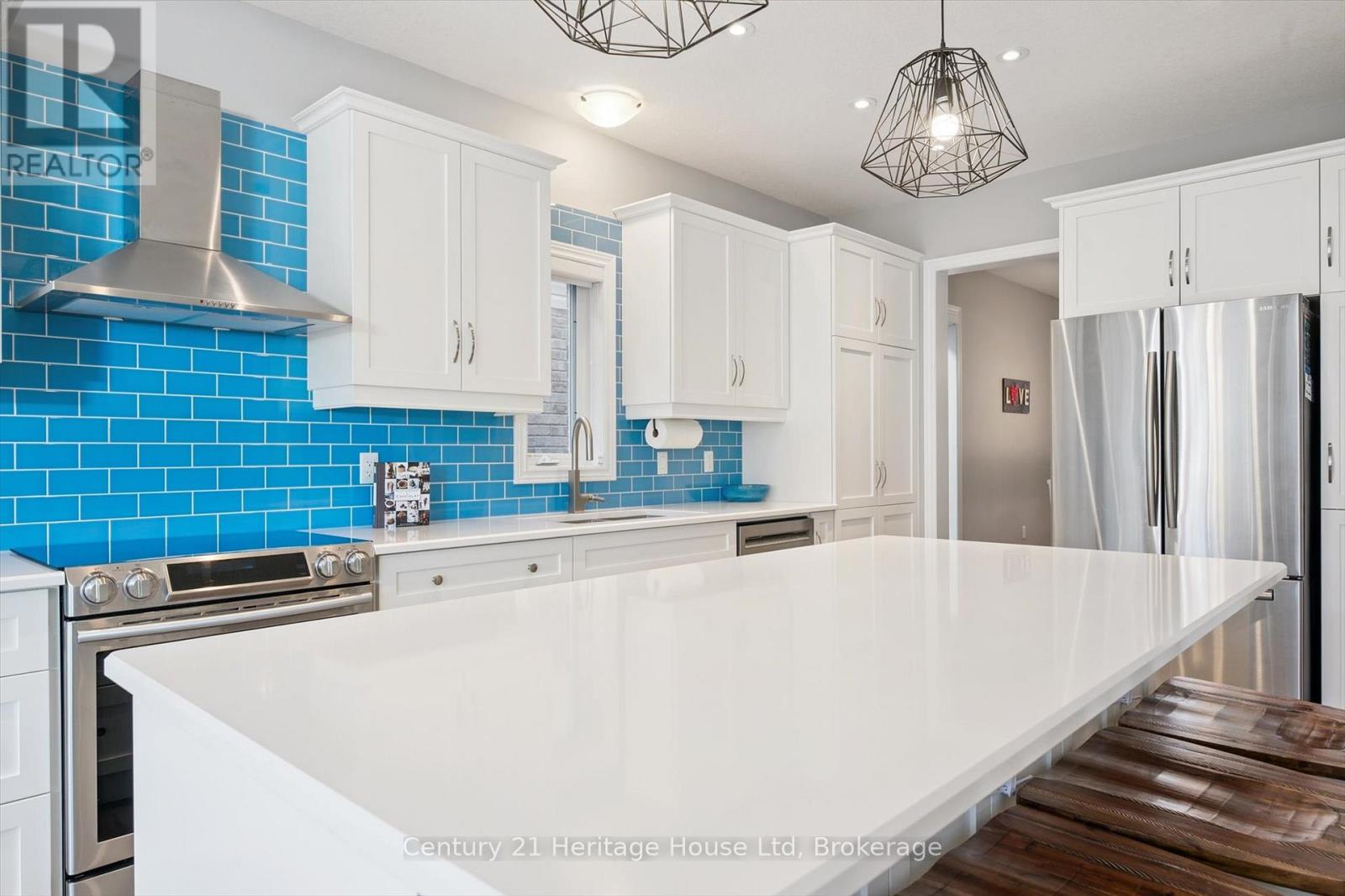 184 Macalister Boulevard, Guelph, Ontario  N1G 0G8 - Photo 14 - X12468007