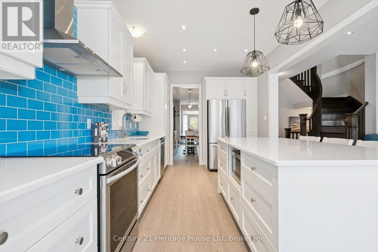 184 Macalister Boulevard, Guelph, Ontario  N1G 0G8 - Photo 18 - X12468007