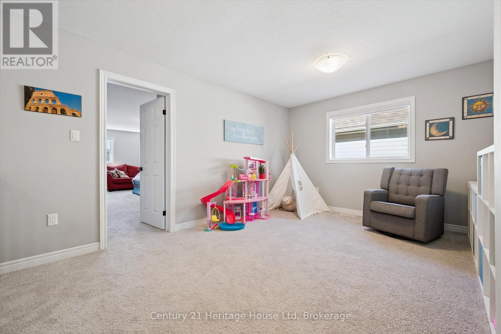 184 Macalister Boulevard, Guelph, Ontario  N1G 0G8 - Photo 22 - X12468007