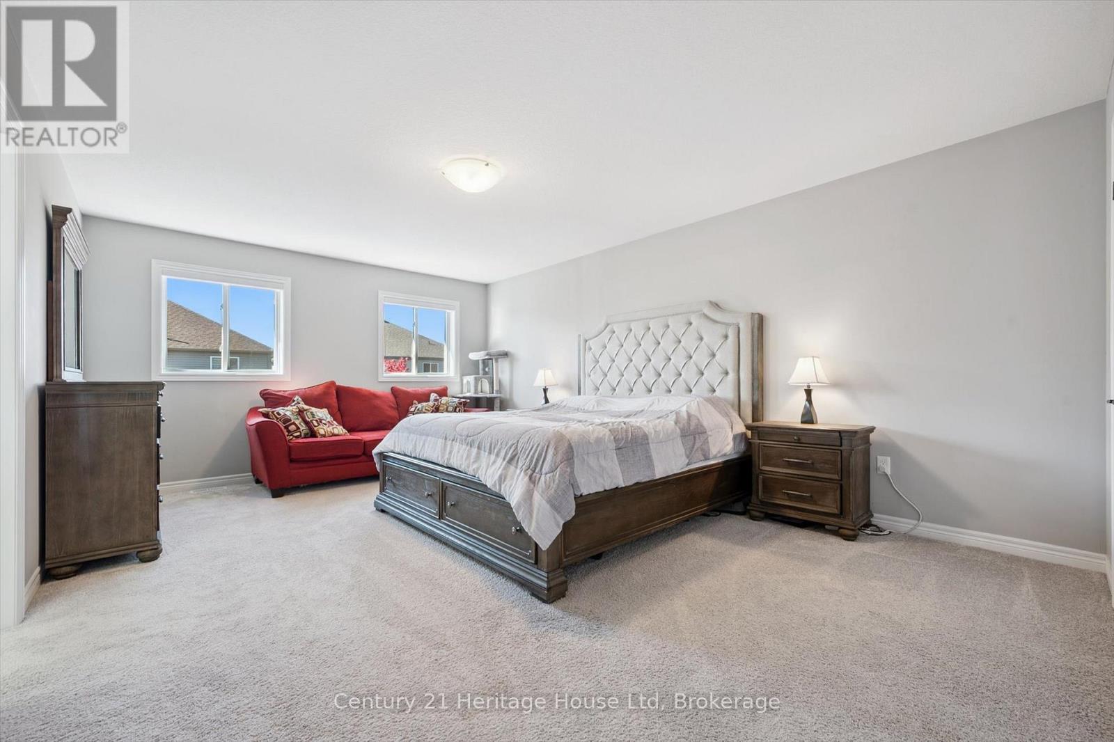 184 Macalister Boulevard, Guelph, Ontario  N1G 0G8 - Photo 23 - X12468007