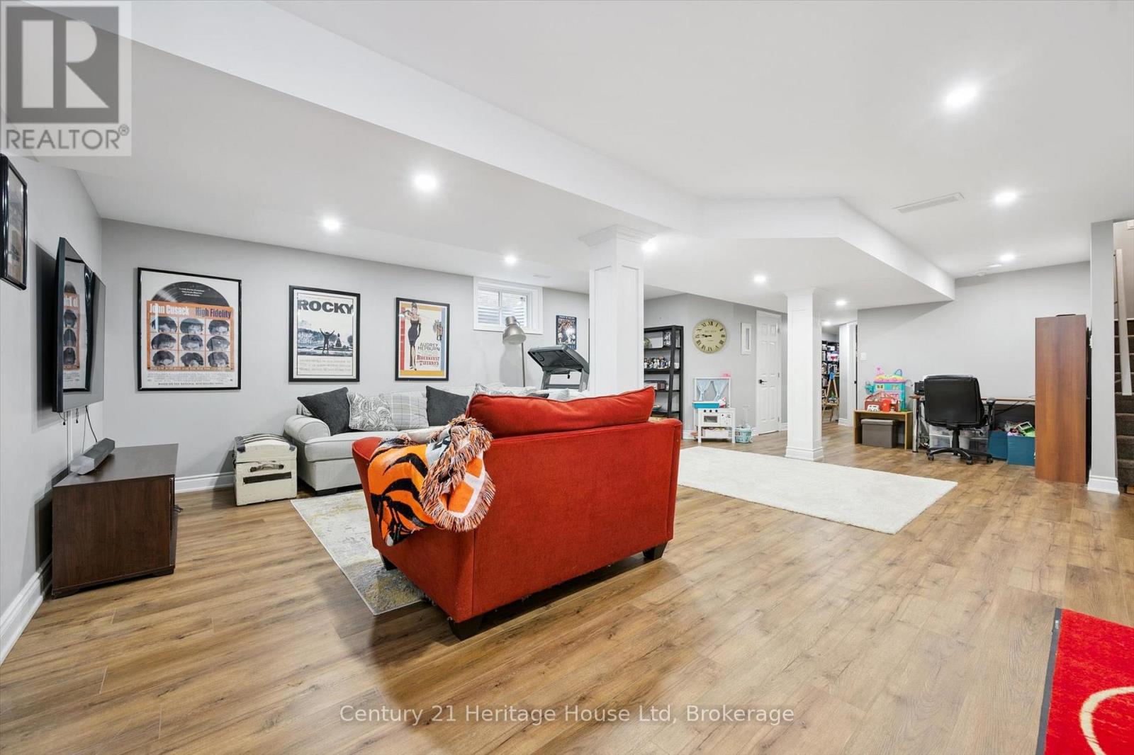 184 Macalister Boulevard, Guelph, Ontario  N1G 0G8 - Photo 31 - X12468007