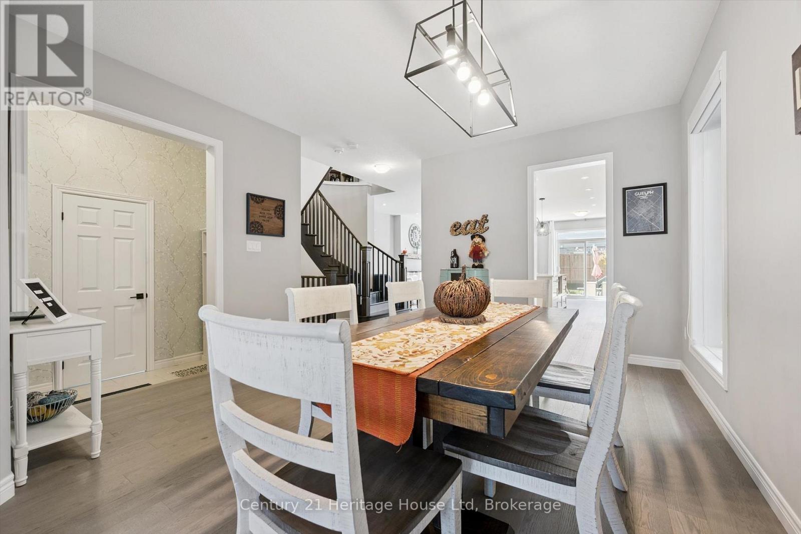 184 Macalister Boulevard, Guelph, Ontario  N1G 0G8 - Photo 7 - X12468007