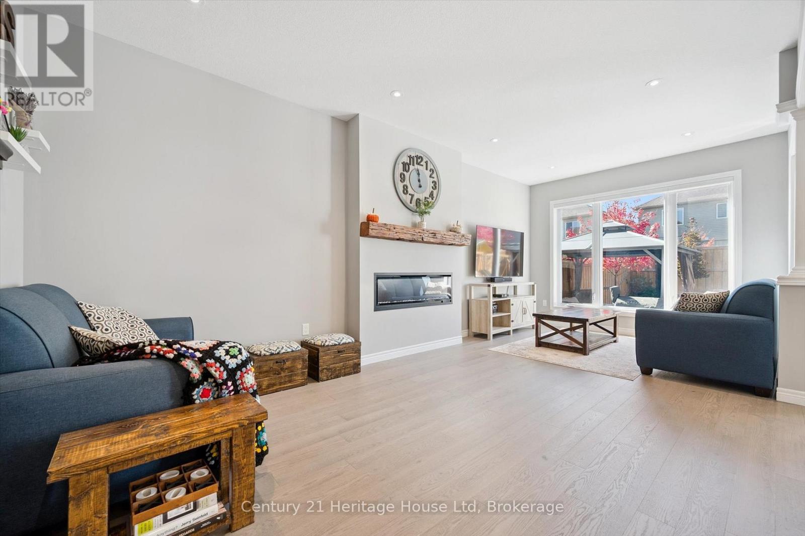 184 Macalister Boulevard, Guelph, Ontario  N1G 0G8 - Photo 8 - X12468007