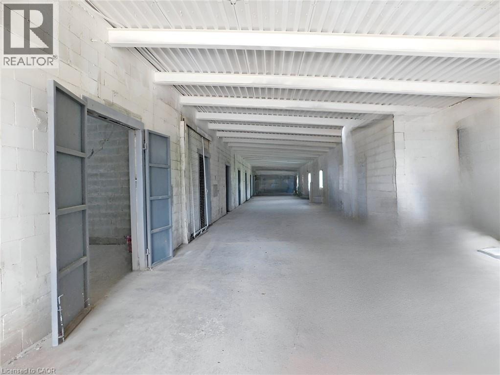 277 Rock Chapel Road, Hamilton, Ontario  L9H 5E2 - Photo 6 - 40716508