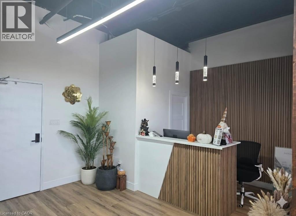 450 HESPELER Road Unit# 219, Cambridge, Ontario