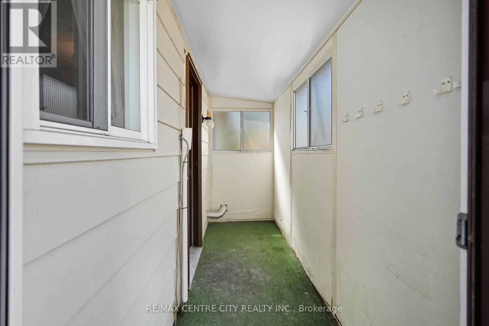 87 - 198 Springbank Drive, London South, Ontario  N6J 1G1 - Photo 16 - X12467947