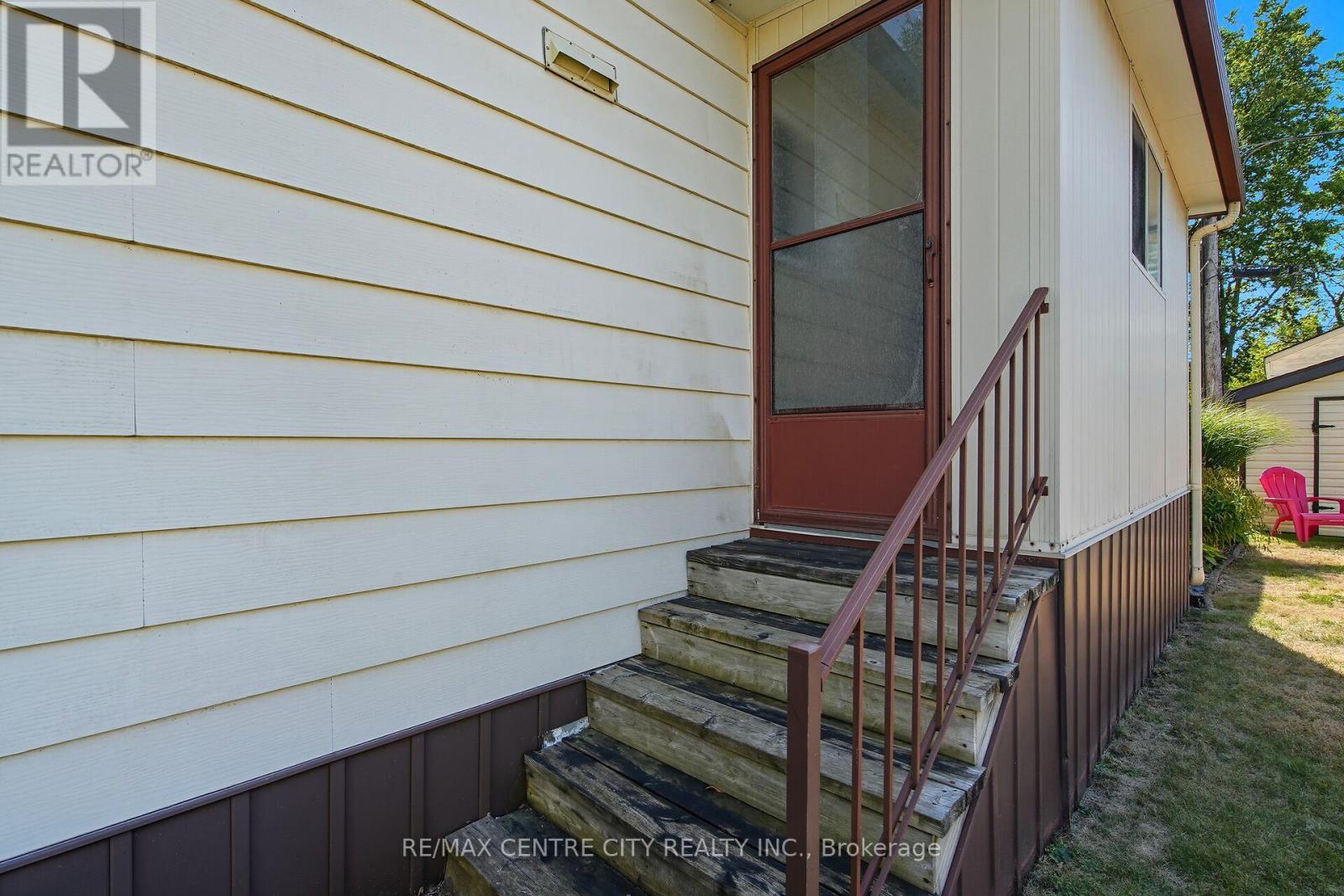 87 - 198 Springbank Drive, London South, Ontario  N6J 1G1 - Photo 17 - X12467947