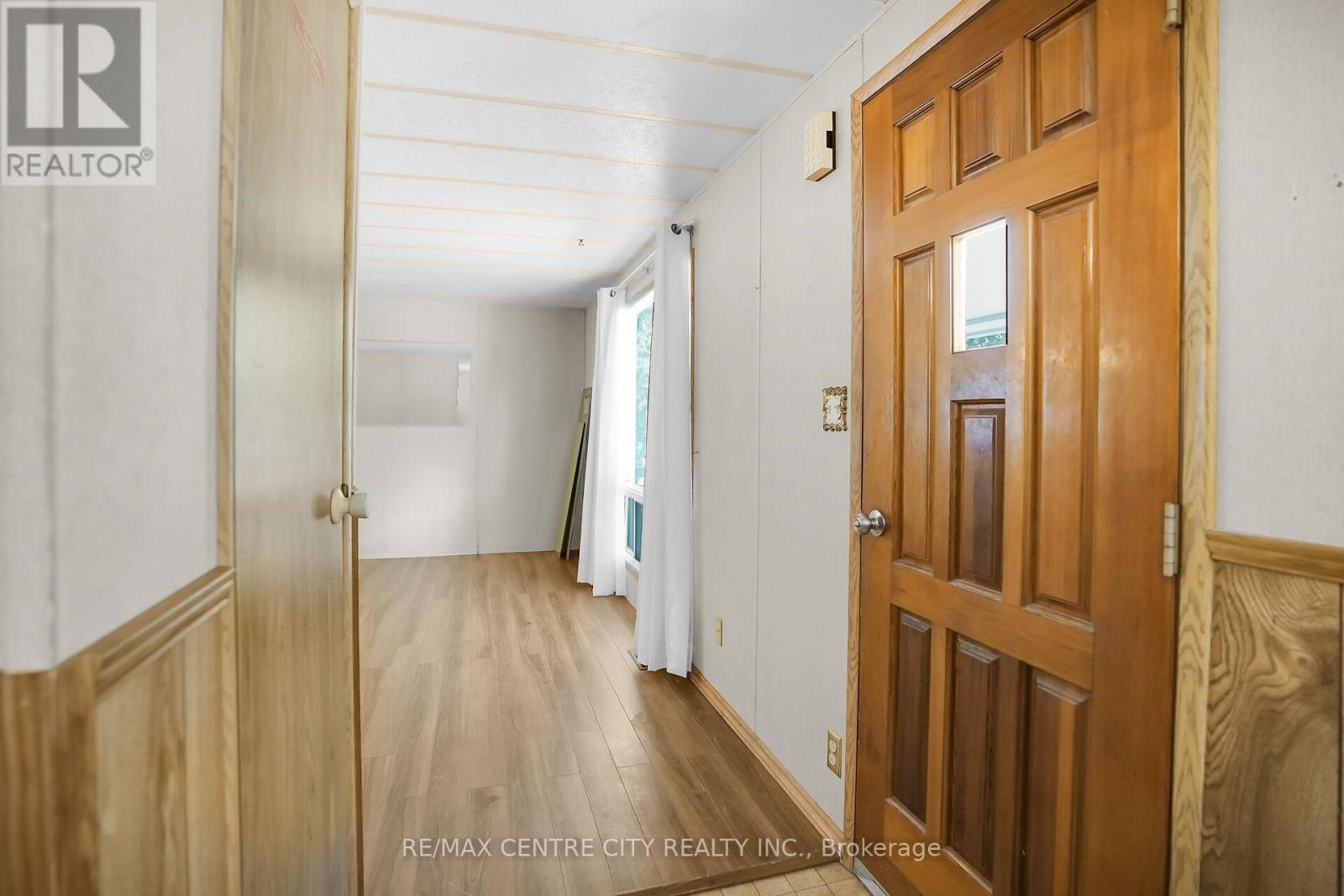 87 - 198 Springbank Drive, London South, Ontario  N6J 1G1 - Photo 8 - X12467947