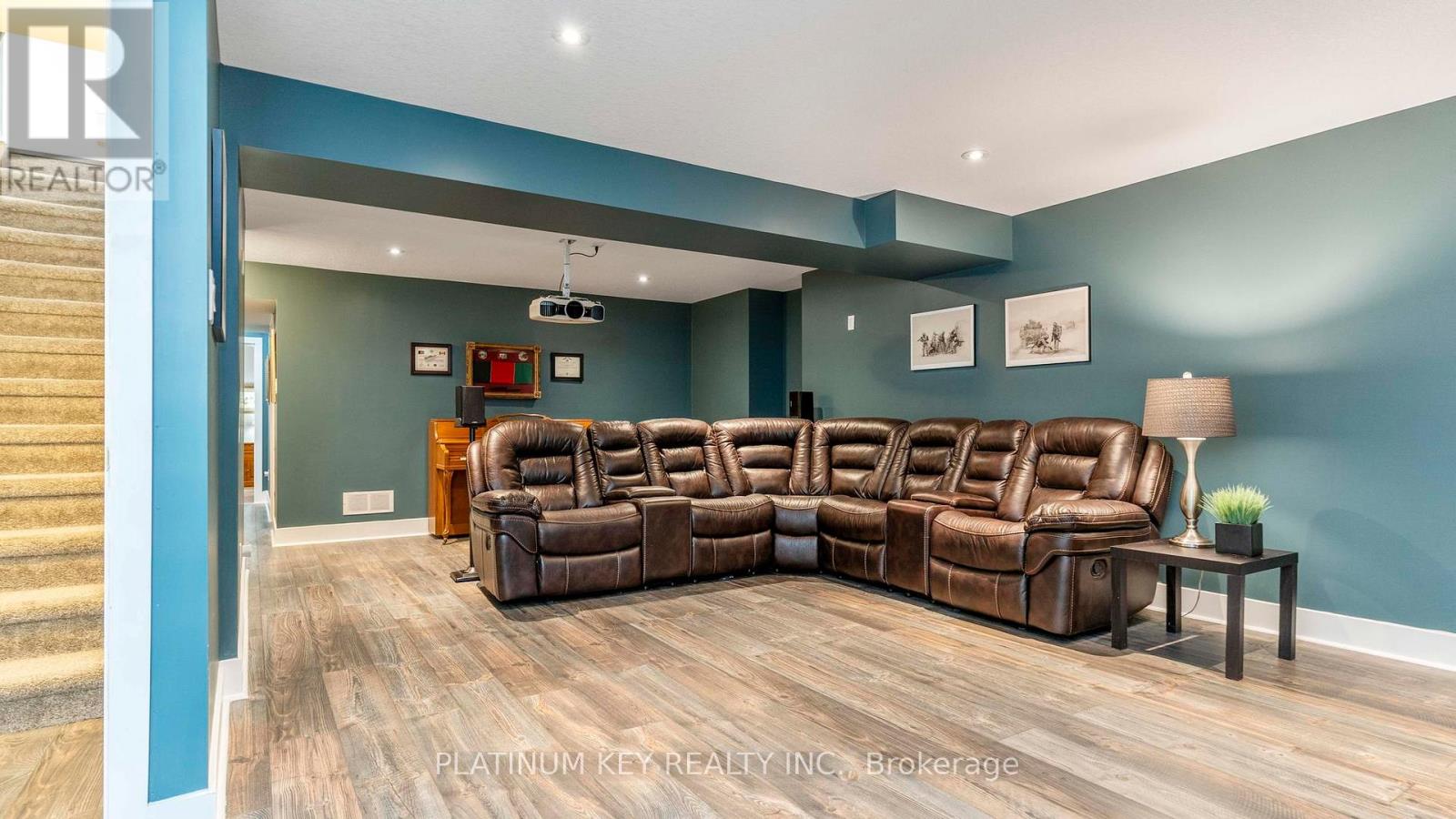 668 Woods Edge Road, Strathroy-Caradoc, Ontario  N0L 1W0 - Photo 23 - X12467979