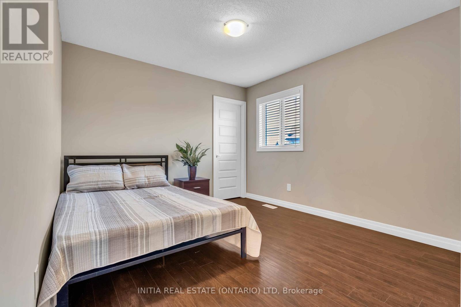 571 Freeport Street, London North, Ontario  N6G 5B1 - Photo 28 - X12468010
