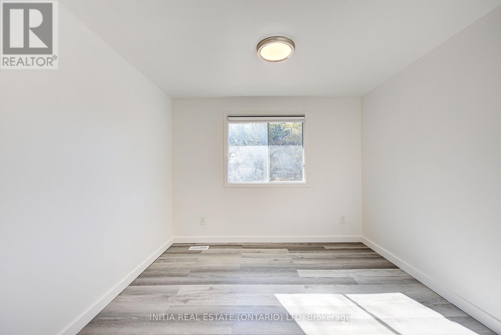 1407 Jalna Boulevard, London South, Ontario  N6E 2G4 - Photo 20 - X12468047