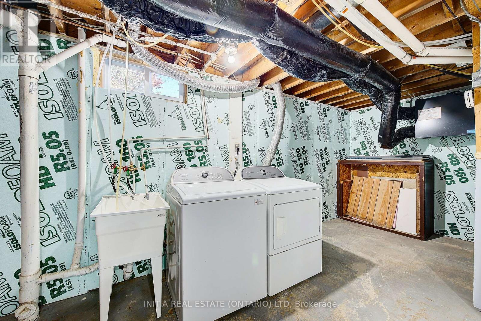 1407 Jalna Boulevard, London South, Ontario  N6E 2G4 - Photo 28 - X12468047