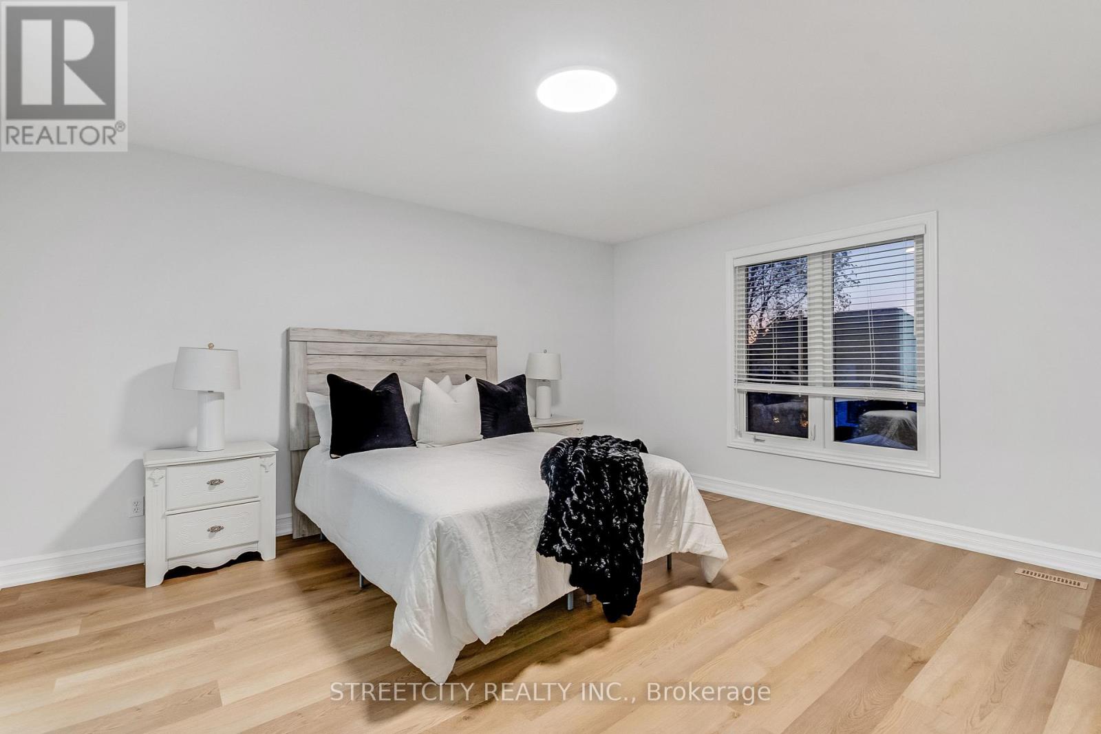 328 Plane Tree Drive, London North, Ontario  N6G 5J4 - Photo 20 - X12468068