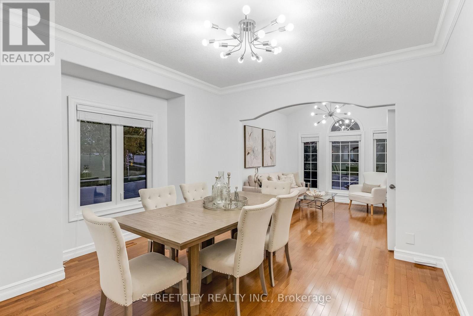 328 Plane Tree Drive, London North, Ontario  N6G 5J4 - Photo 7 - X12468068