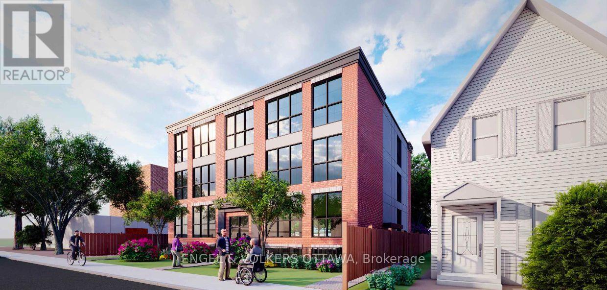 243-245 Hinchey Avenue, Ottawa, Ontario  K1Y 1L9 - Photo 1 - X12467959