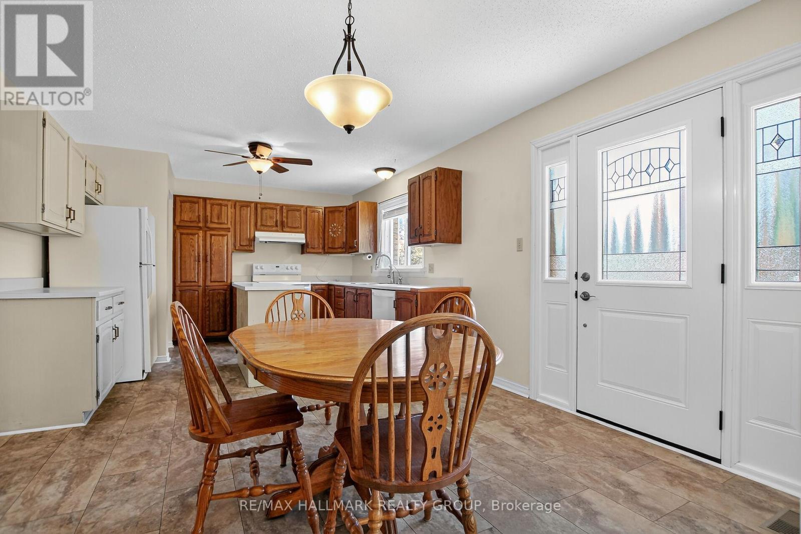 40 Colonel Murray Street, Ottawa, Ontario  K0A 2Z0 - Photo 10 - X12468077