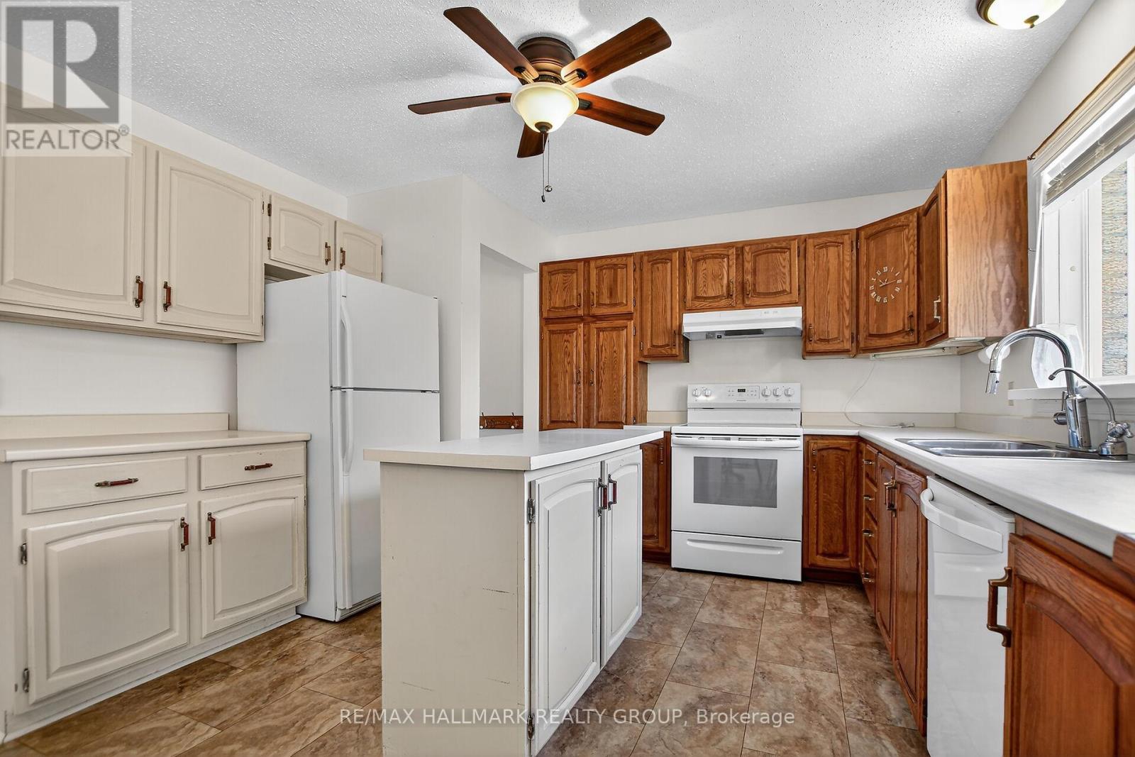 40 Colonel Murray Street, Ottawa, Ontario  K0A 2Z0 - Photo 17 - X12468077