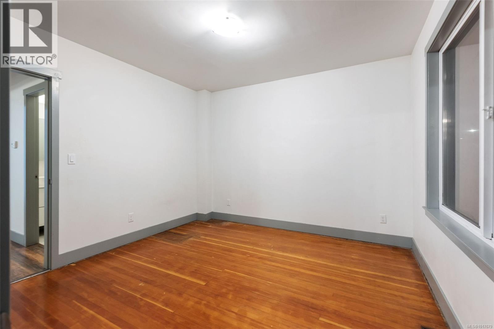 611 Polyanthus Cres, Saanich, British Columbia V8Z 2J3 - Photo 10 - 1017679