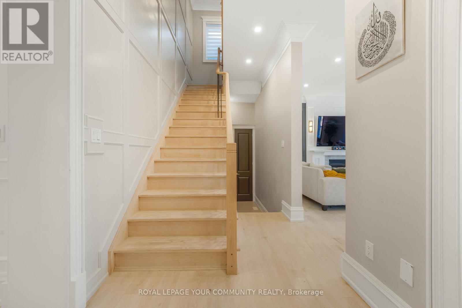 10 Priory Drive, Whitby, Ontario  L1P 0K9 - Photo 11 - E12467868