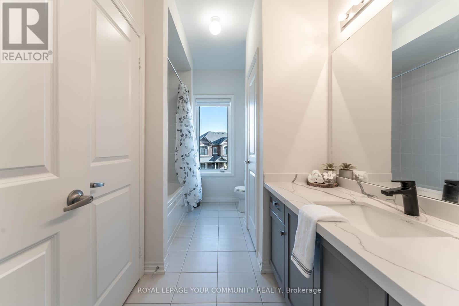 10 Priory Drive, Whitby, Ontario  L1P 0K9 - Photo 31 - E12467868