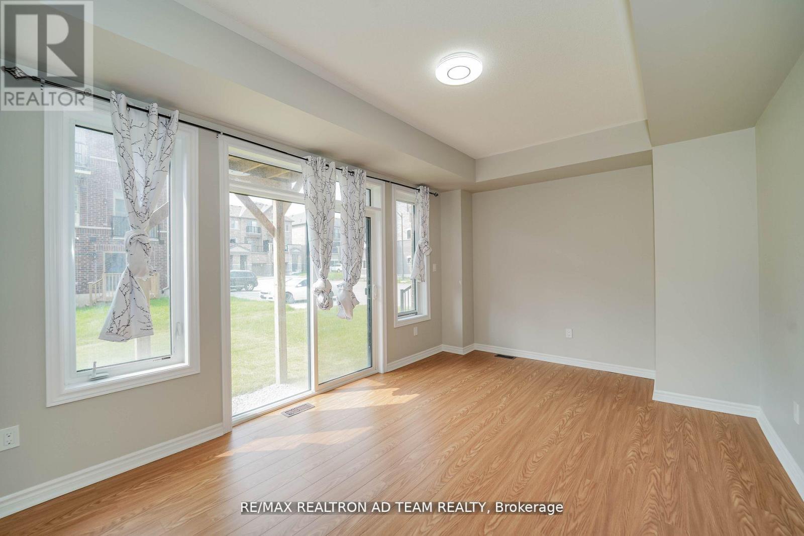 13 Hallmark Way, Whitby, Ontario  L1P 0K2 - Photo 18 - E12467891