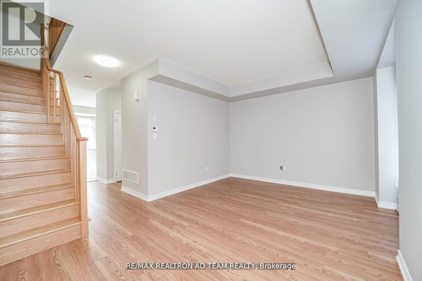 13 Hallmark Way, Whitby, Ontario  L1P 0K2 - Photo 24 - E12467891