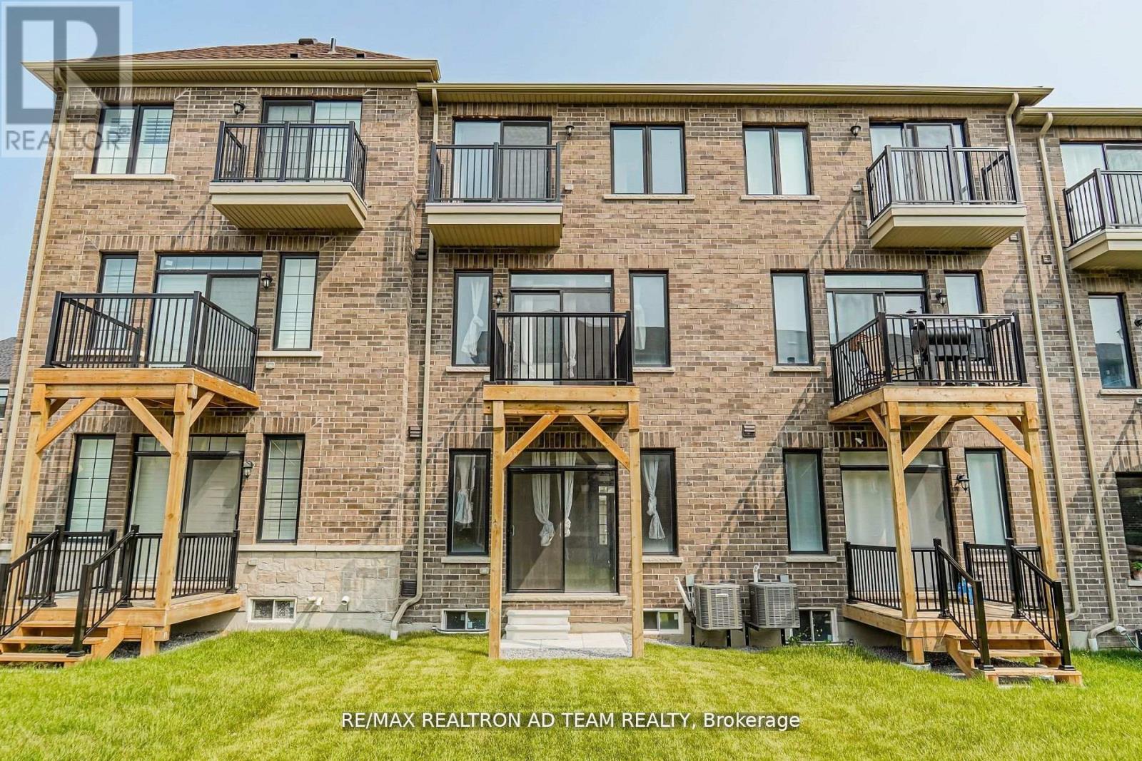 13 Hallmark Way, Whitby, Ontario  L1P 0K2 - Photo 29 - E12467891