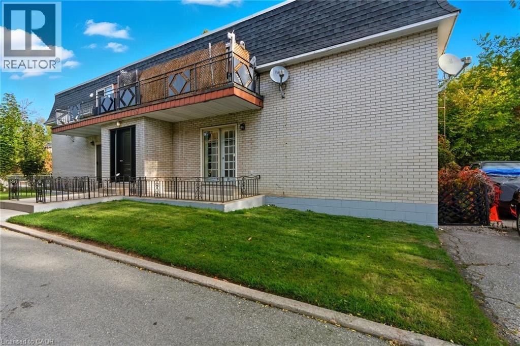 2312 Hixon Street Unit# 2, Oakville, Ontario  L6L 1T4 - Photo 2 - 40780017