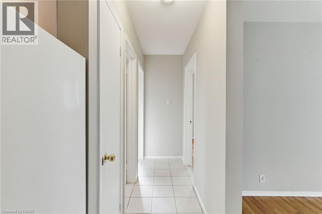 2312 Hixon Street Unit# 2, Oakville, Ontario  L6L 1T4 - Photo 8 - 40780017