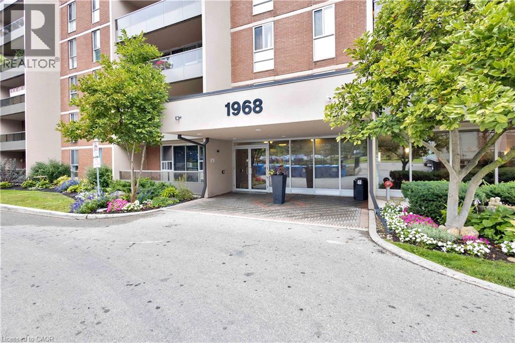 1968 MAIN Street W Unit# 1401, hamilton, Ontario