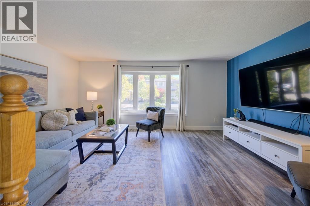 24 Caprice Court, Kitchener, Ontario  N2M 5M2 - Photo 5 - 40779297