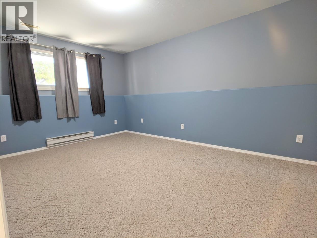 2401 12th N Street N Unit# 15, Cranbrook, British Columbia V1C 5T4 - Photo 13 - 10366001