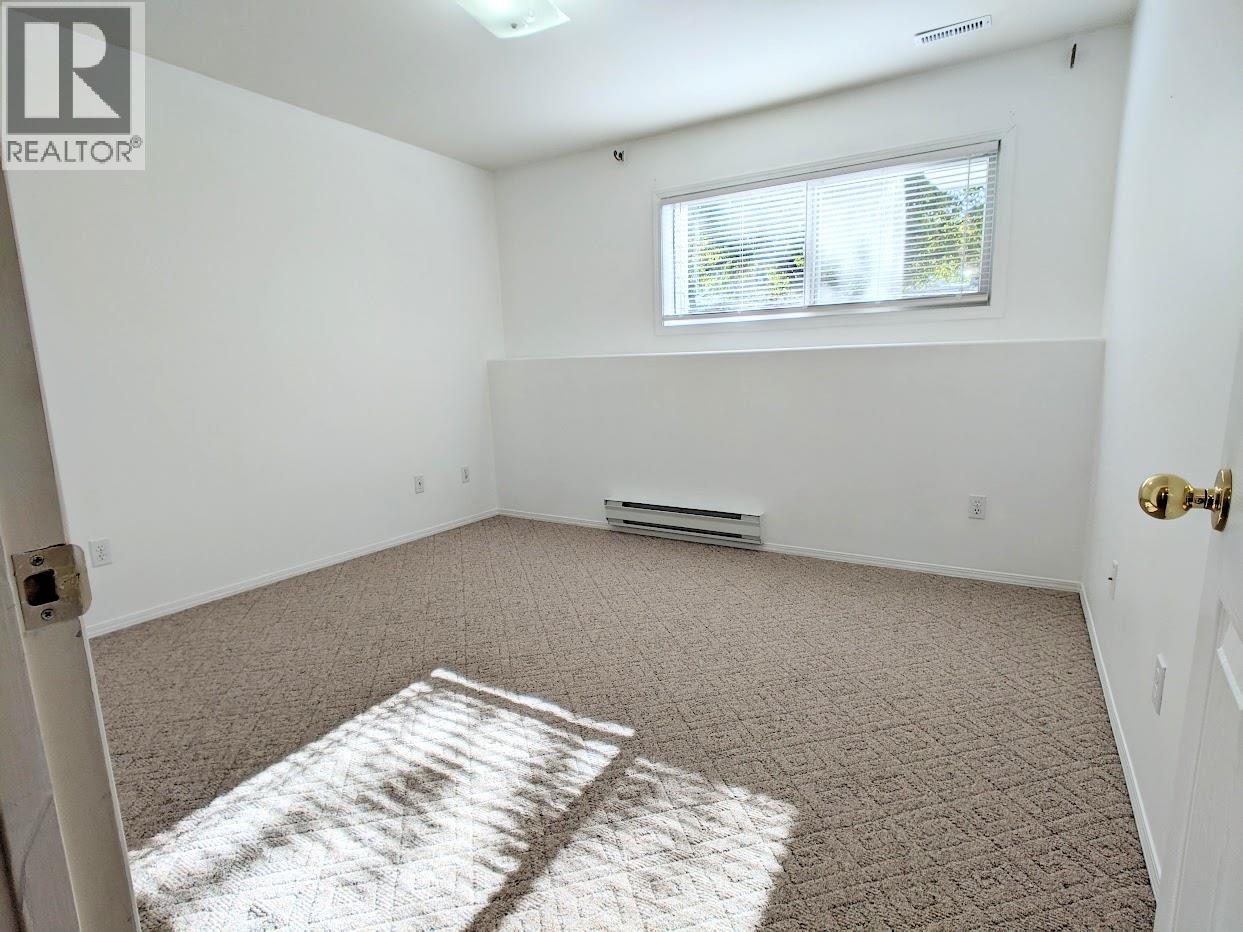 2401 12th N Street N Unit# 15, Cranbrook, British Columbia V1C 5T4 - Photo 15 - 10366001