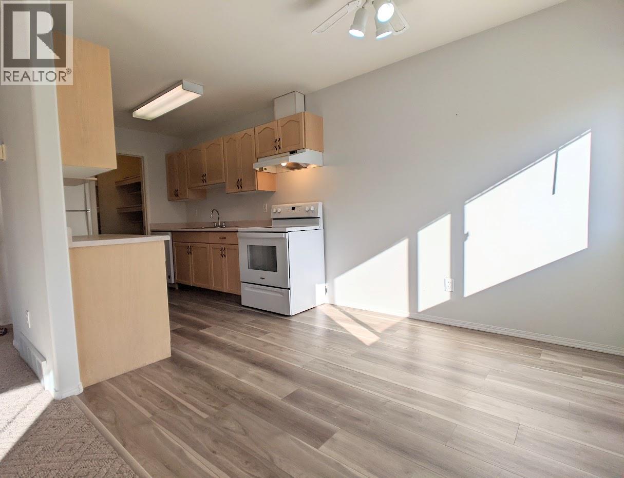 2401 12th N Street N Unit# 15, Cranbrook, British Columbia V1C 5T4 - Photo 7 - 10366001