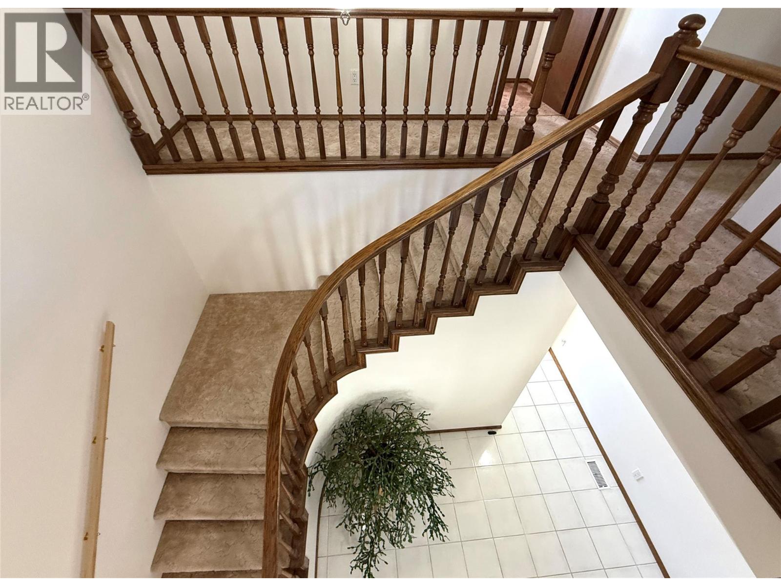 118 Levirs Avenue, Kimberley, British Columbia  V1A 1X5 - Photo 6 - 10365770