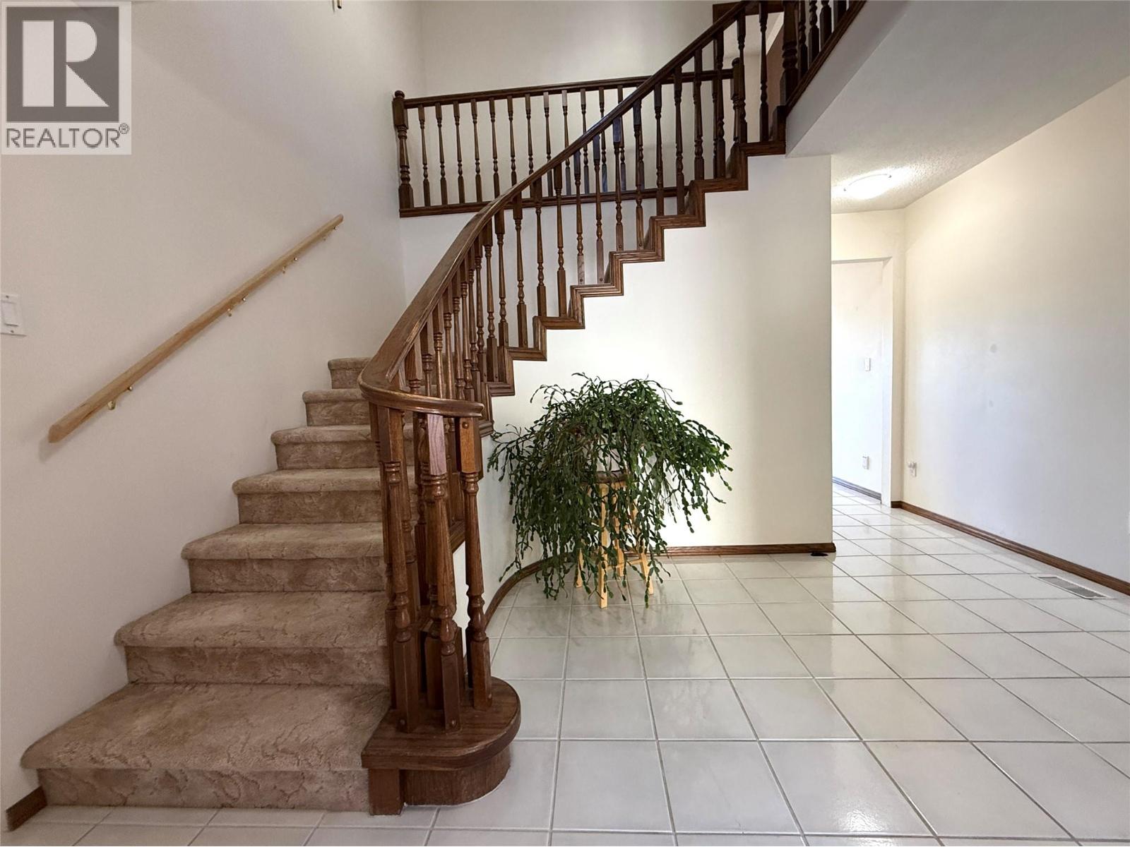 118 Levirs Avenue, Kimberley, British Columbia  V1A 1X5 - Photo 4 - 10365770