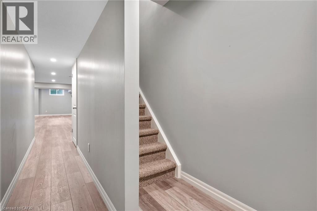 403 Moorlands Crescent, Kitchener, Ontario  N2P 0C9 - Photo 25 - 40779632