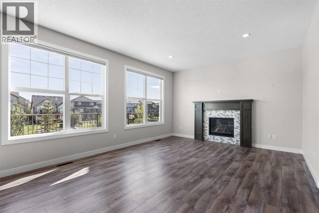 2321 Bayside Circle Sw, Airdrie, Alberta  T4B 0V4 - Photo 3 - A2243438