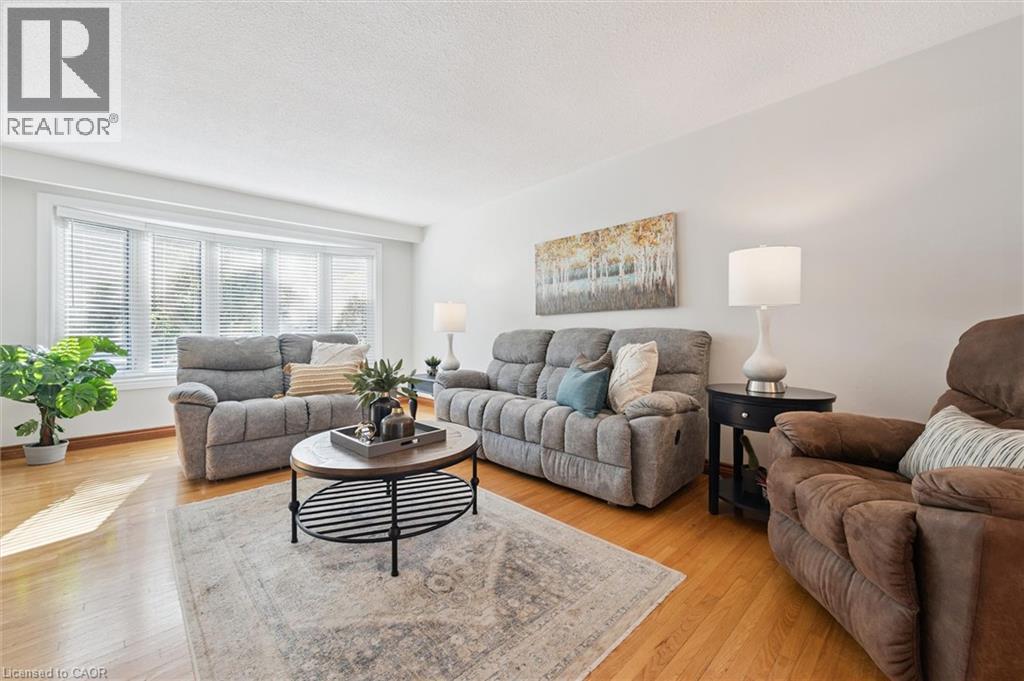 153 FORESTWOOD Drive, Kitchener, Ontario