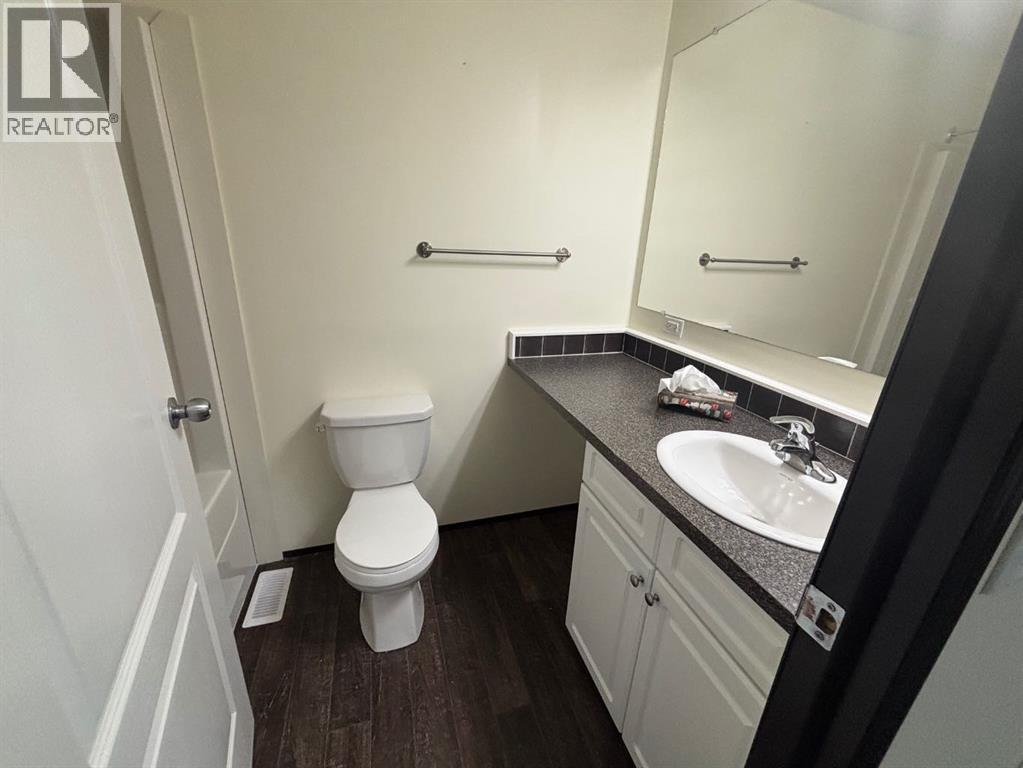 202, 1101 84 Street Ne, Calgary, Alberta  T2A 7X2 - Photo 12 - A2248644